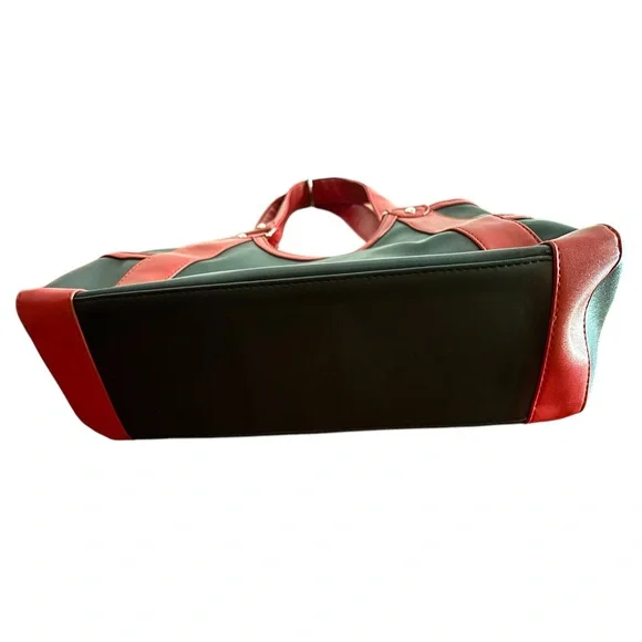 NWT Betty Boop Black and Red Purse - Picture 5 of 6